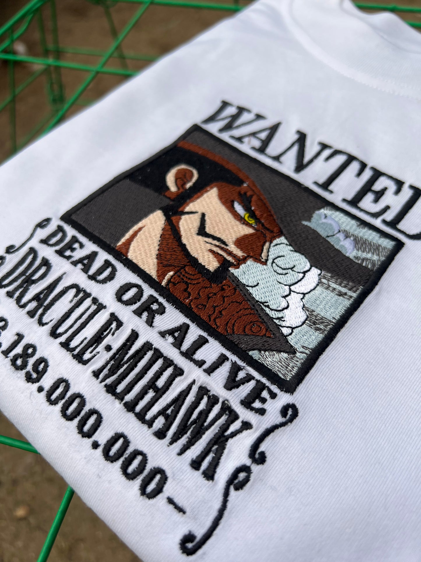 Embroidered Print Anime Mihawk Wanted Poster