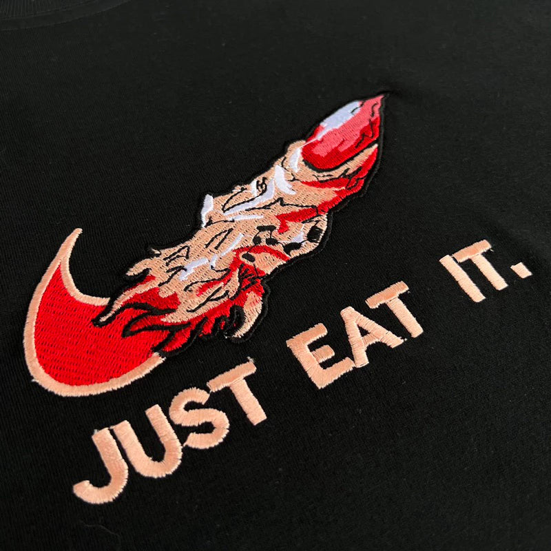 EMBROIDERED T-SHIRT Jujutsu Kaisen Just Eat It Sukuna Finger